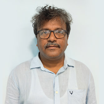 Dr. Ayan Majumdar